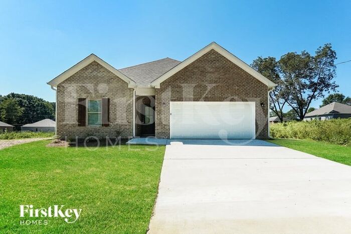 2017 Golf Course Rd in Jasper, AL - Building Photo