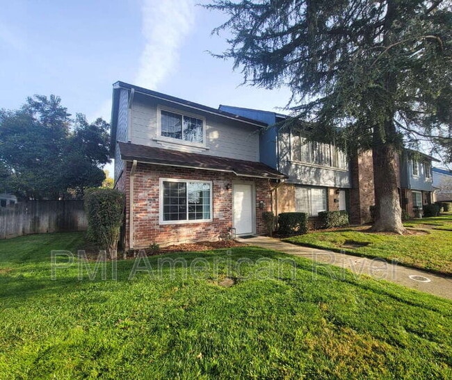 property at 5125 Gibbons Dr