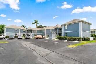 3218 SE Aster Ln, Unit P116 in Stuart, FL - Building Photo - Building Photo