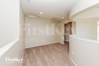 9230 Sterling Hill Ave in Las Vegas, NV - Building Photo - Building Photo