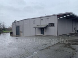 1950 Kitrick Ave in Oroville, CA - Building Photo