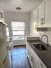 1845 N Gramercy Pl in Los Angeles, CA - Building Photo - Building Photo