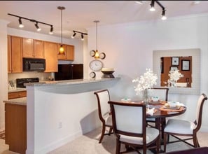 2121 Allen Pkwy in Houston, TX - Building Photo - Building Photo