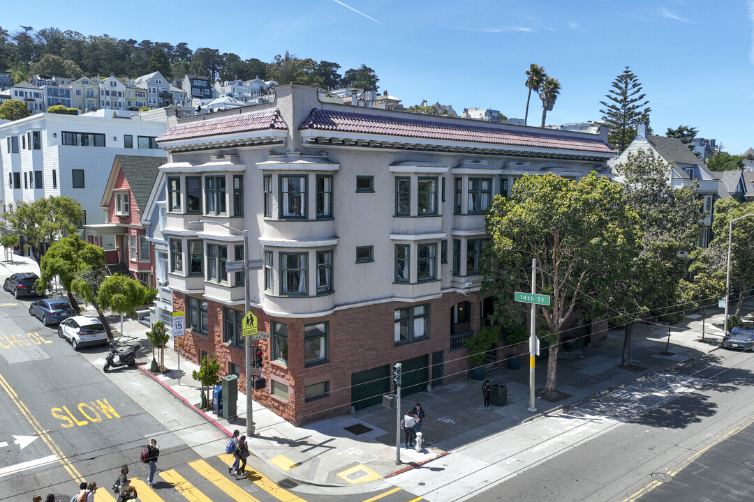 90 Castro St in San Francisco, CA - Foto de edificio