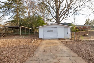 458 Parker Cir in Norwood, NC - Building Photo - Building Photo