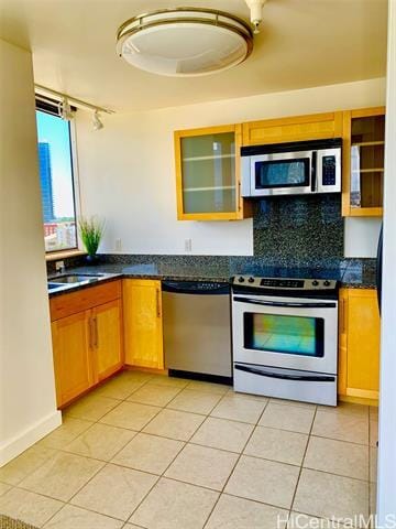 property at 600 Queen St