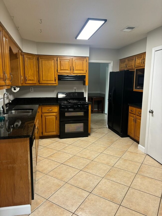 1520 Belmont Blvd in Lynn Haven, FL - Building Photo - Building Photo
