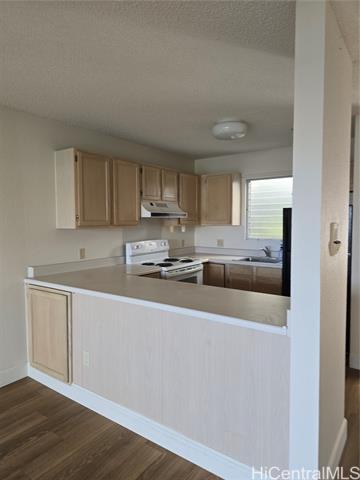 property at 95-1050-1050 Maka?ika?i St