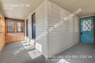 917 Hovey St SW in Grand Rapids, MI - Building Photo - Building Photo