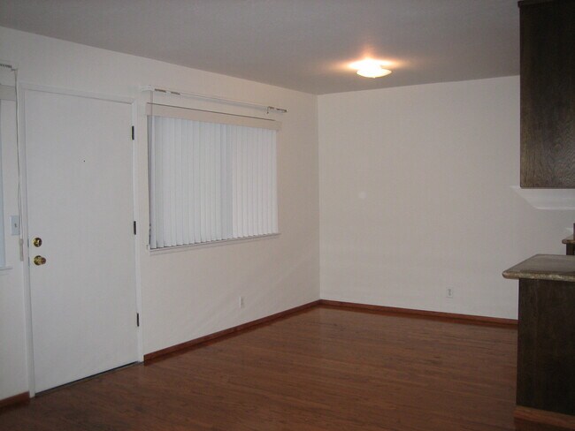 185 Union Ave, Unit 23 in Campbell, CA - Foto de edificio - Building Photo