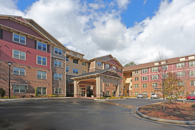 HearthSide Sugarloaf- Adult 62+ in Lawrenceville, GA - Foto de edificio - Building Photo