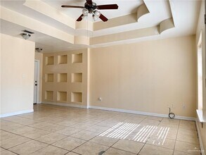 15 West Dr in Pharr, TX - Building Photo - Building Photo