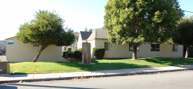 Bostonia Palms Apartments in El Cajon, CA - Foto de edificio - Building Photo