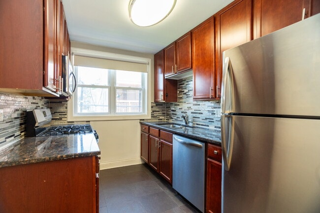 2622 W Catalpa Ave, Unit #7 in Chicago, IL - Building Photo - Building Photo