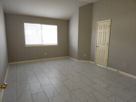 3907 Liberty Square Trail in Fresno, TX - Building Photo