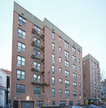 1580 E 18th St in Brooklyn, NY - Building Photo - Building Photo