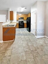 7107 Brookview Way in Riverdale, GA - Building Photo - Building Photo