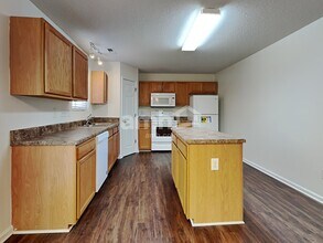 2983 Dillon Rd in High Point, NC - Building Photo - Building Photo
