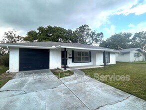 7602 Cumber Dr in New Port Richey, FL - Building Photo - Building Photo