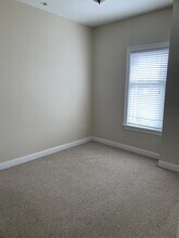 22 Whiting St in Plainville, CT - Building Photo - Building Photo