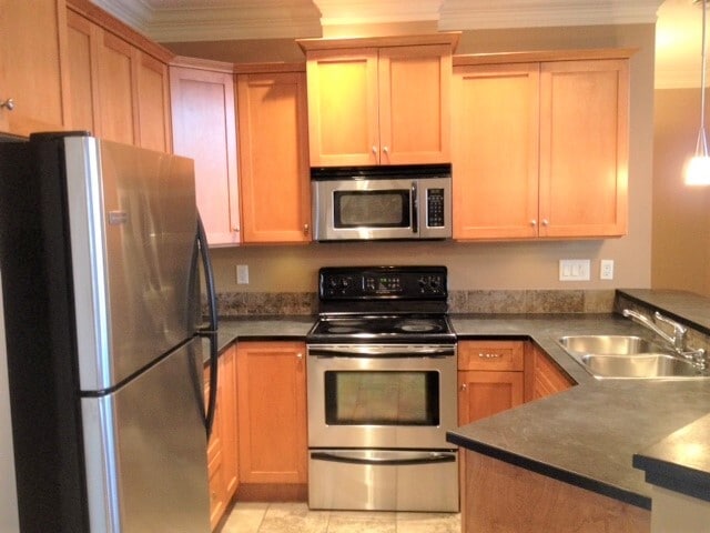 property at 45595-45595 Tamihi Way