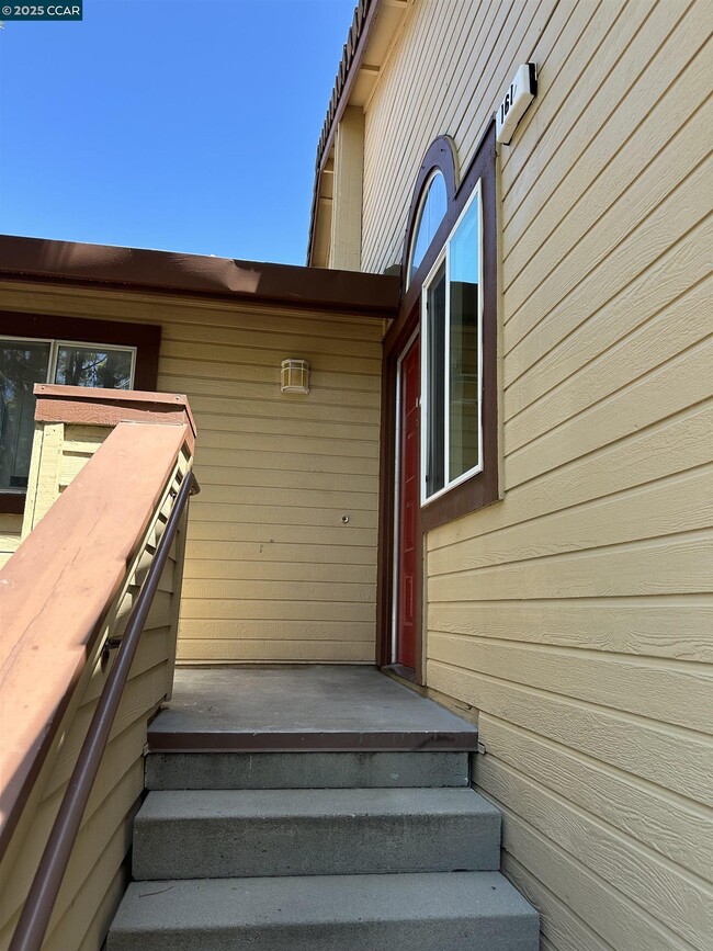 property at 161 Tuscany Ct