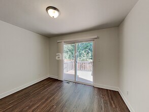 16961 SW Cashew Way in Beaverton, OR - Building Photo - Building Photo