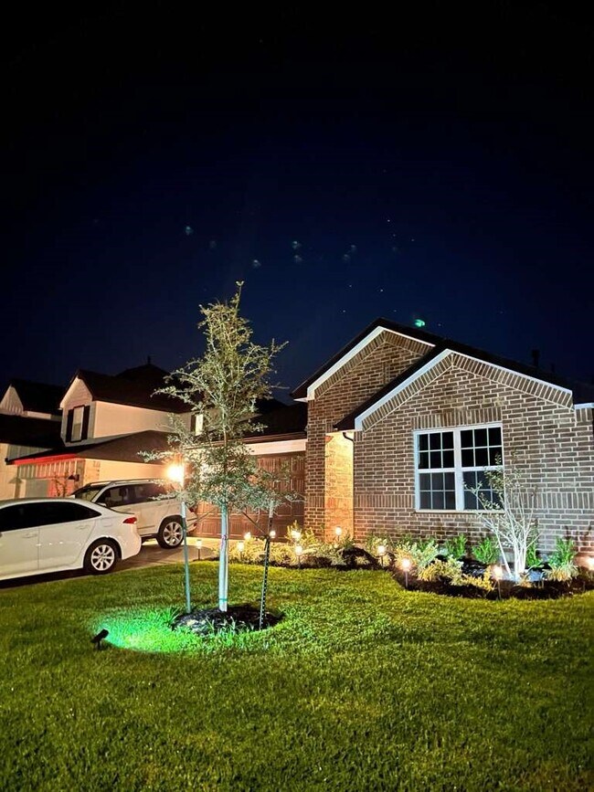 2908 Misty Elm Ln in Rosenberg, TX - Building Photo - Building Photo