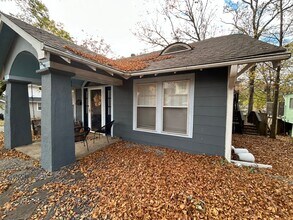 1000 N Polk St in Little Rock, AR - Building Photo - Building Photo