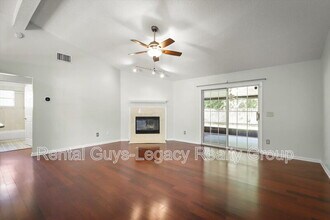 3633 Carol Ann Ln in Jacksonville, FL - Building Photo - Building Photo