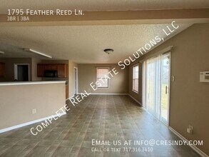 1795 Feather Reed Ln in Greenwood, IN - Foto de edificio - Building Photo