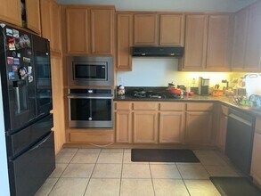 2568 Rochelle Ave in Monrovia, CA - Building Photo - Building Photo