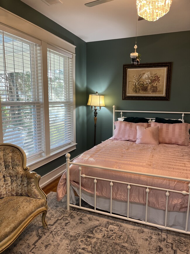 property at 423 Fairmont Ave