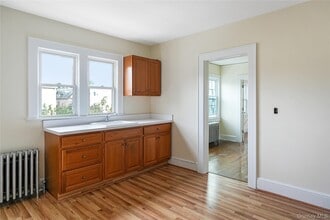 70 Howard St in Sleepy Hollow, NY - Building Photo - Building Photo
