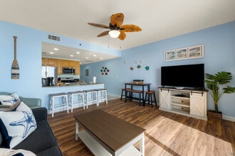 17729 Front Beach Rd in Panama City Beach, FL - Building Photo - Building Photo