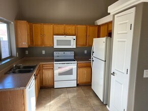 19464 N Braden Rd in Maricopa, AZ - Building Photo - Building Photo