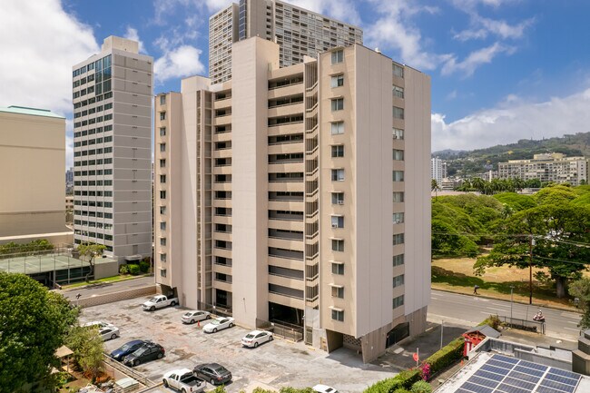 Punahou Circle Apartments in Honolulu, HI - Foto de edificio - Building Photo