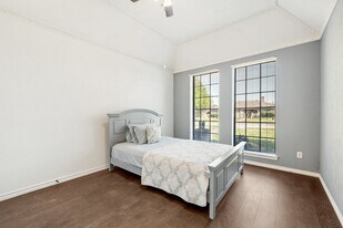 000 Stillmeadow Dr in Richardson, TX - Building Photo