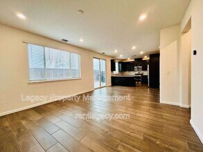 3879 Ivan Way in Rancho Cordova, CA - Building Photo - Building Photo