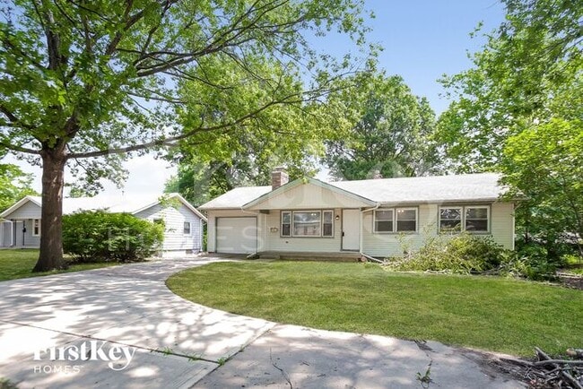 8813 Blue Ridge Blvd in Kansas City, MO - Building Photo - Building Photo