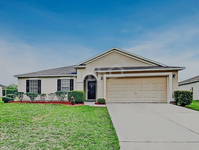 property at 2684 Oak Haven Dr