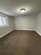 418 N Roosevelt St in Warsaw, IN - Building Photo - Building Photo