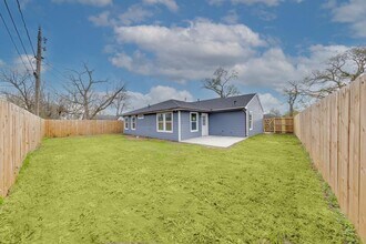 3635 Ward St in Houston, TX - Building Photo - Building Photo