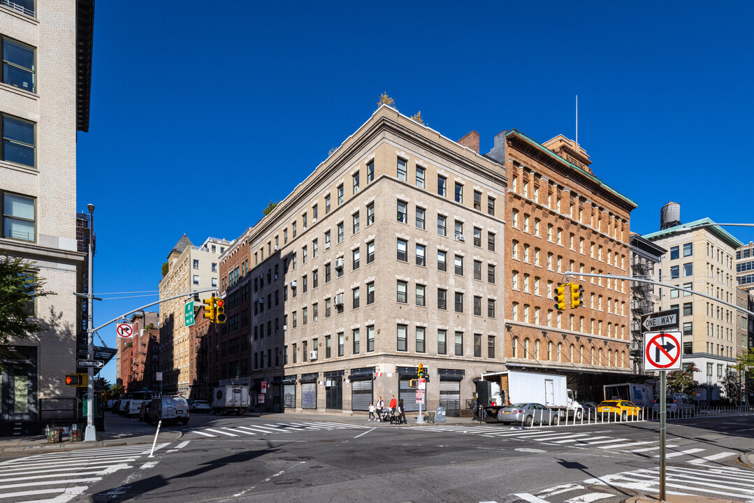 165 Hudson St in New York, NY - Foto de edificio