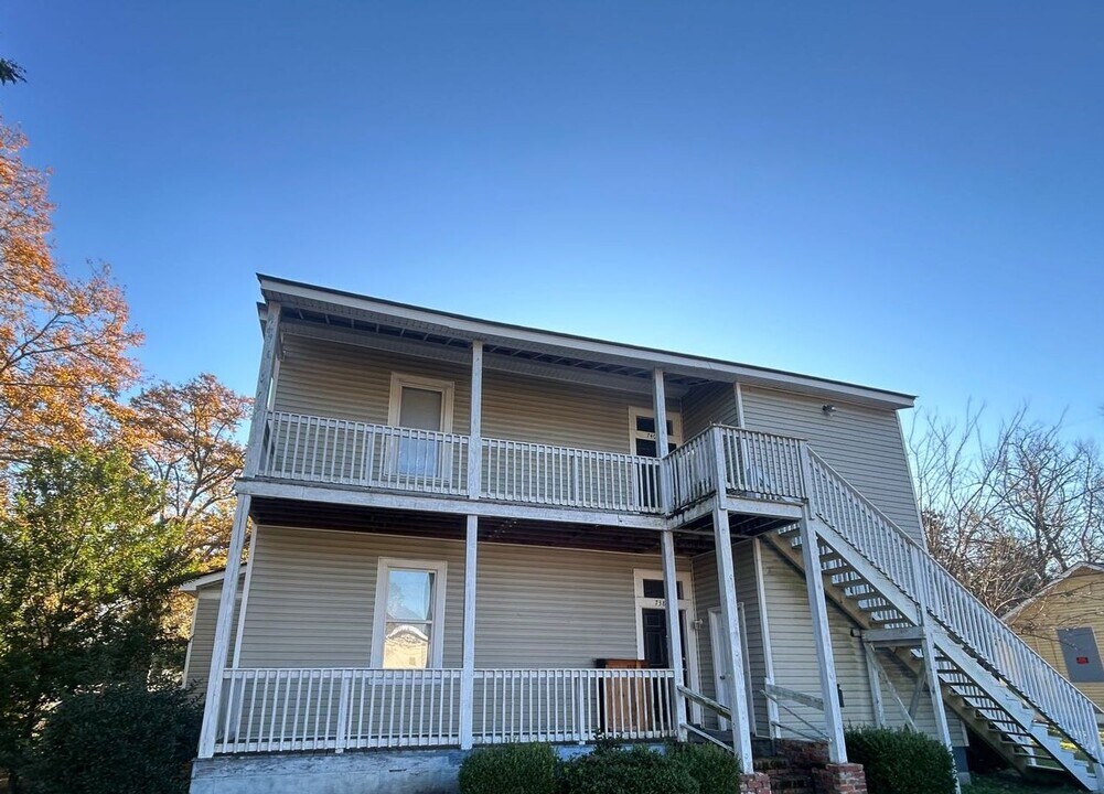 740 Maryland St in Columbia, SC - Building Photo