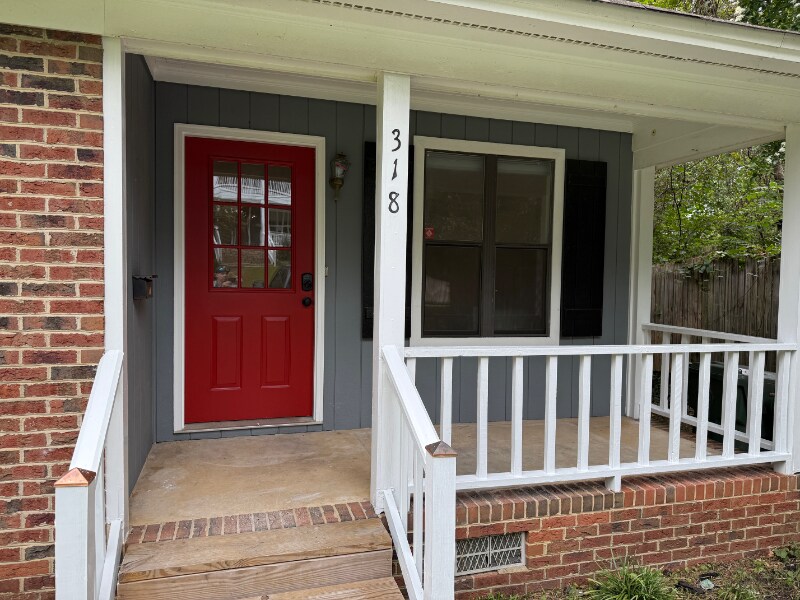 318 Ridgecrest Rd in Cary, NC - Foto de edificio