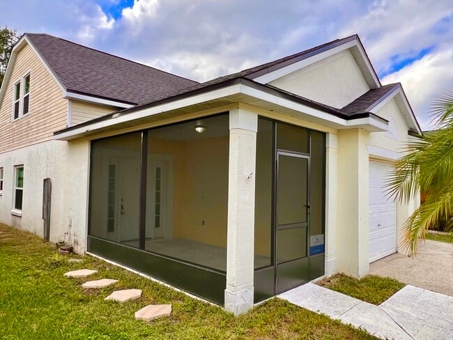 2220 Woods Edge Cir in Orlando, FL - Building Photo - Building Photo