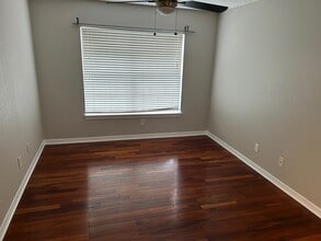 10200 Gandy Blvd N, Unit 1323 in St. Petersburg, FL - Foto de edificio - Building Photo