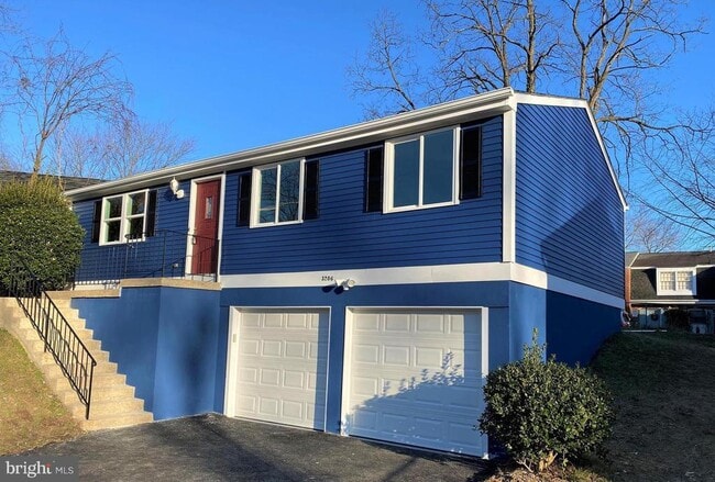 property at 3206 Shaw Park Ct