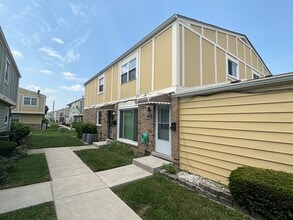 20124 Oak Ln in Lynwood, IL - Building Photo - Building Photo